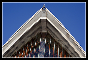 Sydney_Opera_House_Close_IMG_3044.jpg