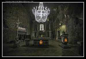Wieliczka_Salt_Mine_Altar.jpg