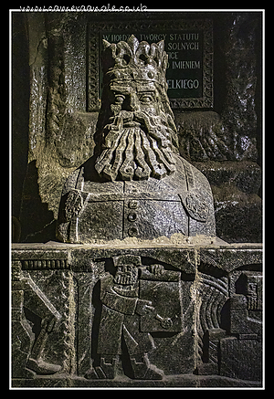 Wieliczka_Salt_Mine_Salt_Statue.jpg